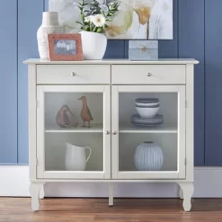 Layla Buffet - Buylateral